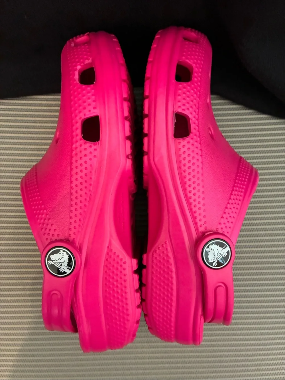 CROCS lightweight hot